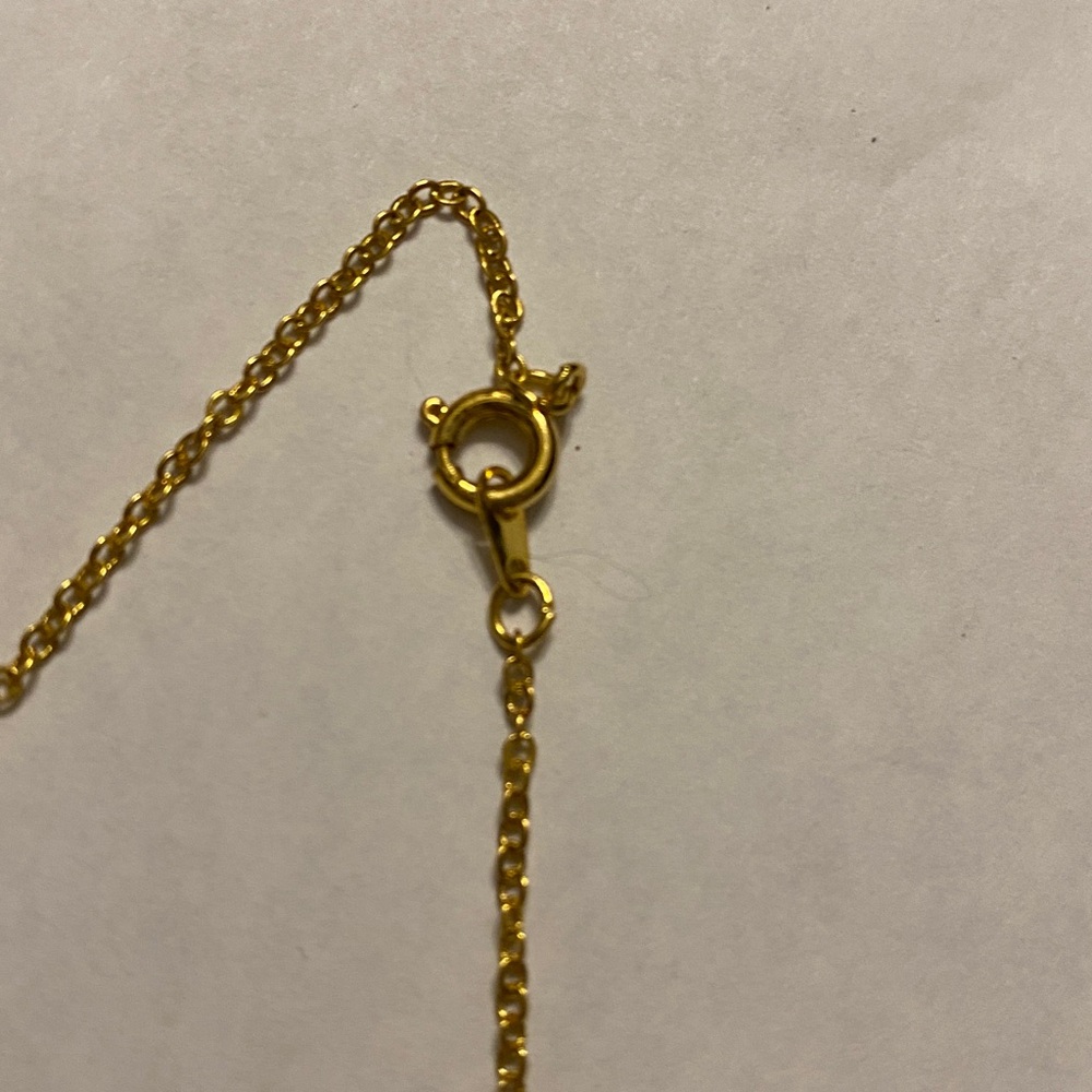 Vintage Gold tone Heart with letter F Pendant Necklace - Picture 7 of 7
